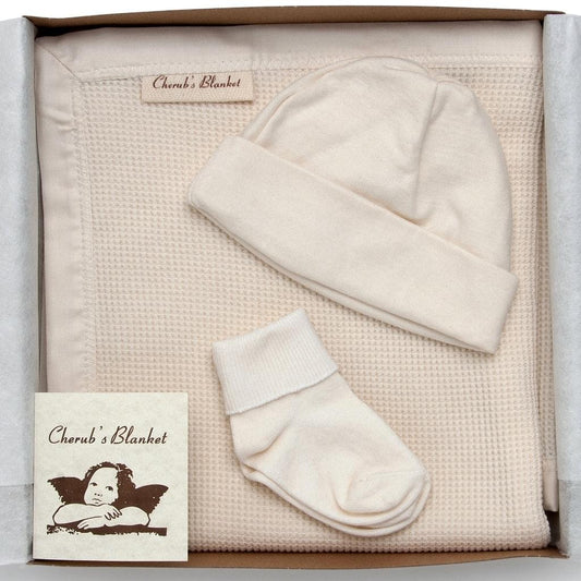 Organic Take Me Home Baby Gift Set with Blanket, Baby Hat, and Socks